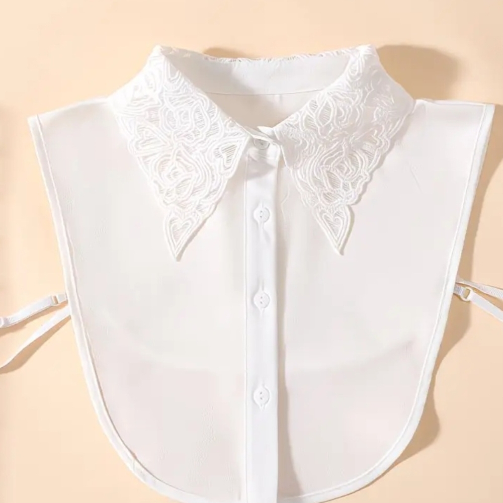 White Lace Detachable Collar Dickey